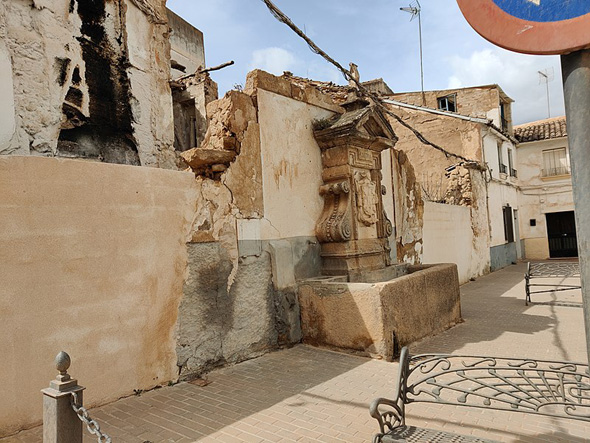 Fuente de la Calle Oteros (M. Palomo Duarte, marzo 2022)