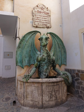 Fuente del Dragón (M. Limón Andamoyo, noviembre 2023)