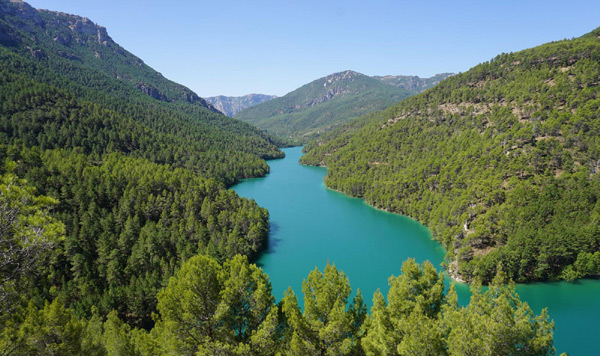 Embalse de Anchuricas (lasierradesegura.org)