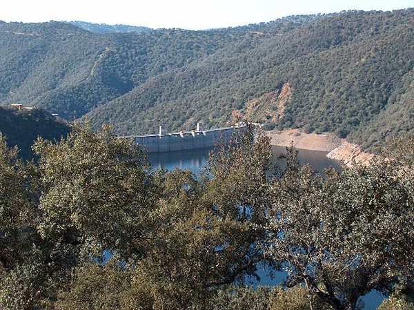 Embalse de Bembézar (haypesca.blogspot.com, octubre 2015)