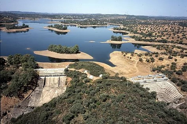 Embalse de Cala (www.elmundo.esandalucia, agosto 2021)