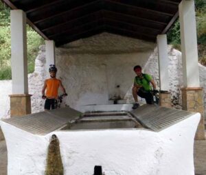 Fuente-lavadero de Capellanía (M. A. Martos Monereo, agosto 2015)