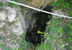 Fuente de la Sabina (A. Guzmán Rodríguez, octubre 2009)