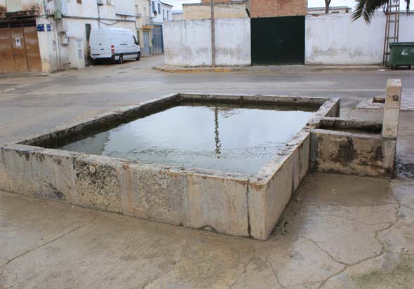 Fuente de la Virgen de la Cabeza (J. A. Palomino, marzo 2013)