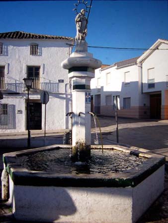 Fuente de los Seis Caños (R. Córdoba, 1998)